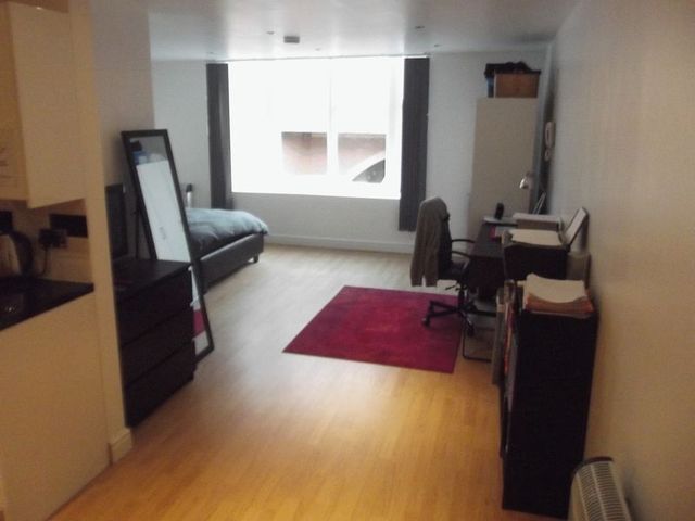  Image of 1 bedroom Flat to rent in York Road Leicester LE1 at York Road  Leicester, LE1 5TT