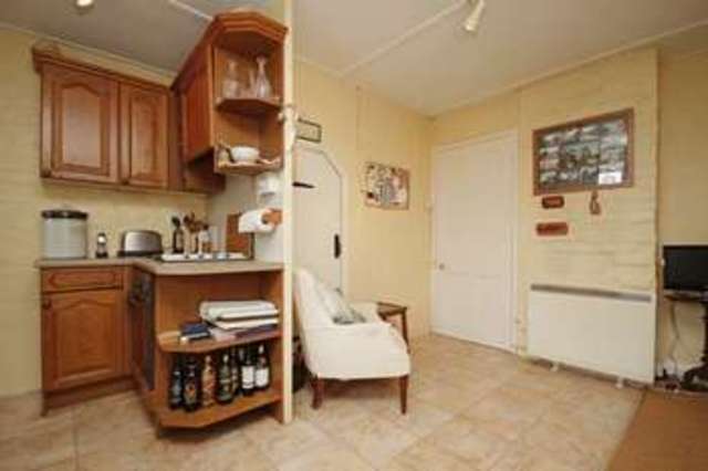  Image of 3 bedroom Cottage for sale in Broadhempston Totnes TQ9 at Broadhempston Totnes, TQ9 6BD