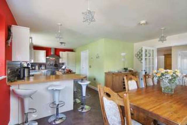  Image of 4 bedroom Detached house for sale in Dorner Avenue Newark NG24 at Dorner Avenue  Newark, NG24 4SH