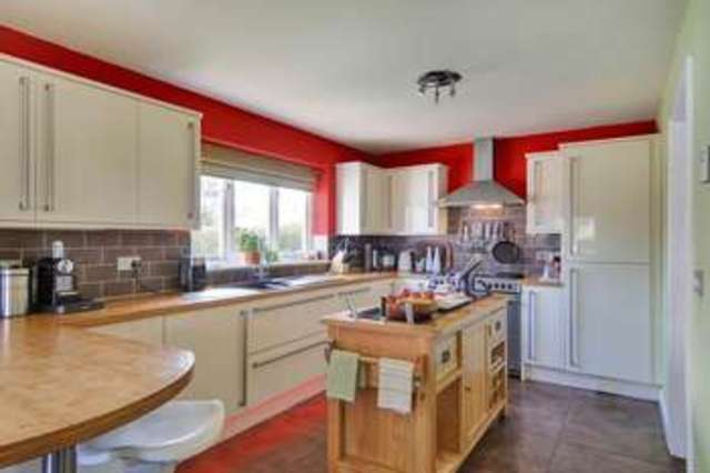  Image of 4 bedroom Detached house for sale in Dorner Avenue Newark NG24 at Dorner Avenue  Newark, NG24 4SH