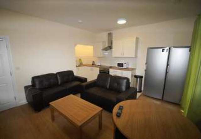  Image of 5 bedroom Terraced house to rent in Flass Street Durham DH1 at Flass Street  Durham, DH1 4BE