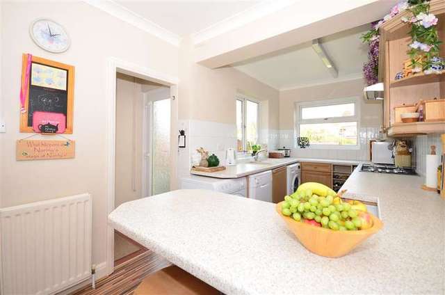  Image of 4 bedroom Semi-Detached house for sale in George V Avenue Margate CT9 at Margate Kent Margate, CT9 5RH