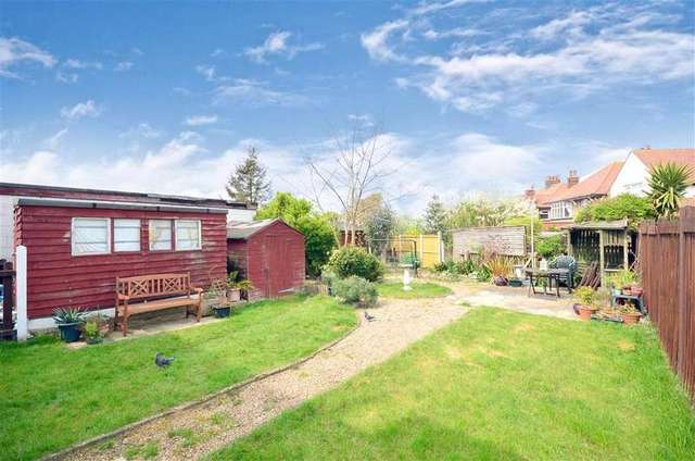  Image of 4 bedroom Semi-Detached house for sale in George V Avenue Margate CT9 at Margate Kent Margate, CT9 5RH