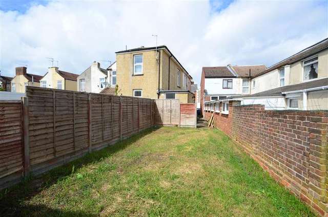  Image of 2 bedroom End of Terrace for sale in Hampshire Street Portsmouth PO1 at Portsmouth Hampshire Portsmouth, PO1 5LQ