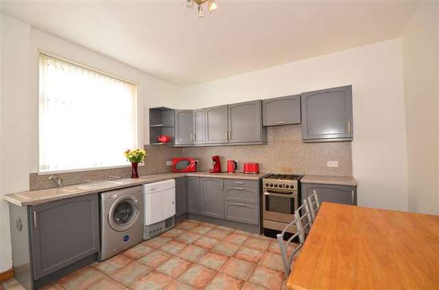  Image of 2 bedroom End of Terrace for sale in Hampshire Street Portsmouth PO1 at Portsmouth Hampshire Portsmouth, PO1 5LQ