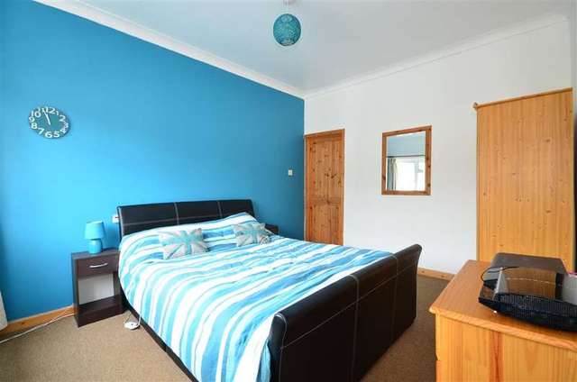  Image of 2 bedroom End of Terrace for sale in Hampshire Street Portsmouth PO1 at Portsmouth Hampshire Portsmouth, PO1 5LQ