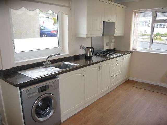  Image of 2 bedroom Bungalow for sale in Heol-Y-Bardd Bridgend CF31 at Heol-y-bardd  Bridgend, CF31 4TD