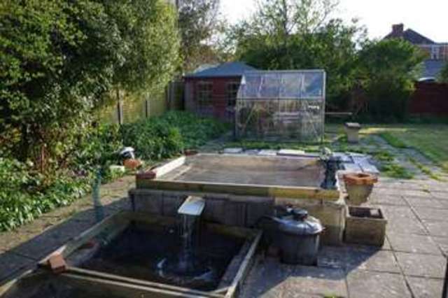  Image of 4 bedroom Detached house for sale in Highbridge Road Burnham-on-Sea TA8 at Highbridge Road  Burnham-On-Sea, TA8 1LL