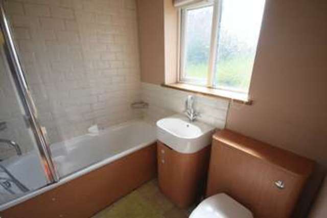  Image of 2 bedroom Detached house for sale in Homefield Waltham Abbey EN9 at Homefield  Upshire, EN9 3LS