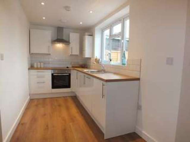  Image of 1 bedroom Flat to rent in Hazel Crescent Kidlington OX5 at Hazel Crescent  Kidlington, OX5 1EQ