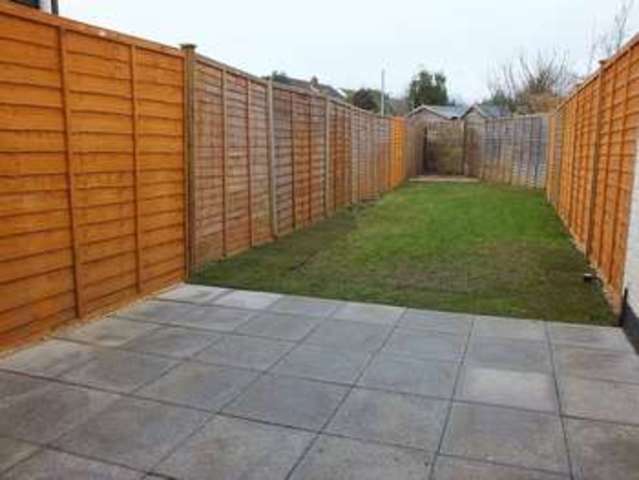  Image of 1 bedroom Flat to rent in Hazel Crescent Kidlington OX5 at Hazel Crescent  Kidlington, OX5 1EQ