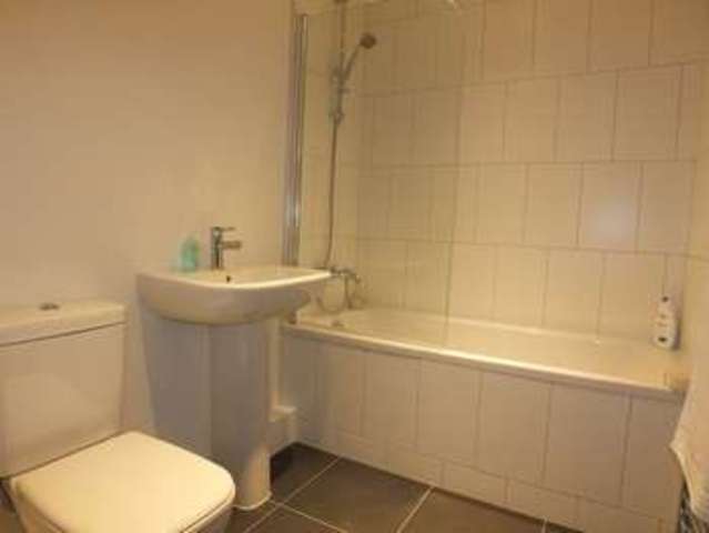  Image of 1 bedroom Flat to rent in Hazel Crescent Kidlington OX5 at Hazel Crescent  Kidlington, OX5 1EQ