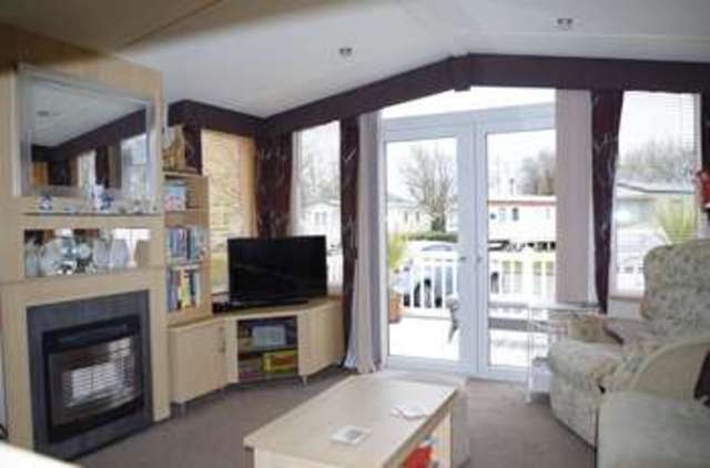  Image of 2 bedroom Detached house for sale in Marine Drive Burnham-on-Sea TA8 at Marine Drive  Burnham-On-Sea, TA8 1LA