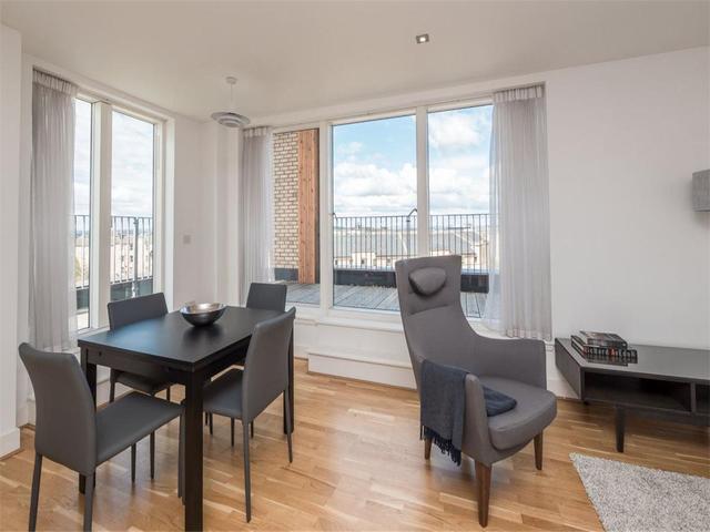  Image of 2 bedroom Flat to rent in Mcewan Square Edinburgh EH3 at Fountainbridge Edinburgh Edinburgh, EH3 8EN