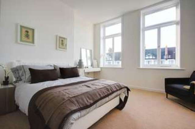  Image of 2 bedroom Flat for sale in Nightingale Lane London N8 at Nightingale Lane  Crouch End, N8 7QU