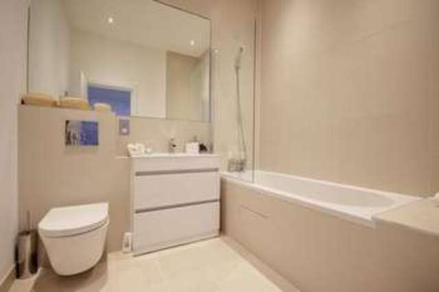  Image of 2 bedroom Flat for sale in Nightingale Lane London N8 at Nightingale Lane  Crouch End, N8 7QU