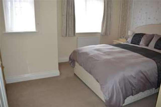  Image of 4 bedroom Semi-Detached house for sale in Oatlands Road Shinfield Reading RG2 at Shinfield Reading Shinfield, RG2 9FY