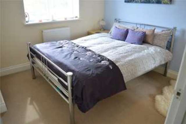  Image of 4 bedroom Semi-Detached house for sale in Oatlands Road Shinfield Reading RG2 at Shinfield Reading Shinfield, RG2 9FY
