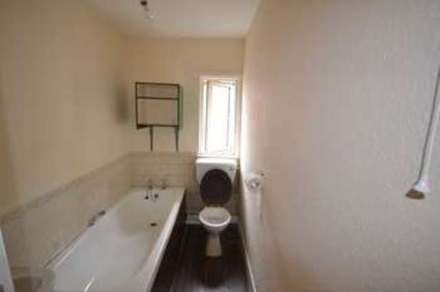  Image of 1 bedroom Flat for sale in Old Road Harbertonford Totnes TQ9 at Old Road Harbertonford Totnes, TQ9 7TA