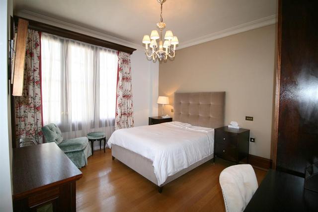  Image of 7 bedroom Flat for sale in Portman Square London W1H at Portman Square Marylebone Marble Arch, W1H 6LG