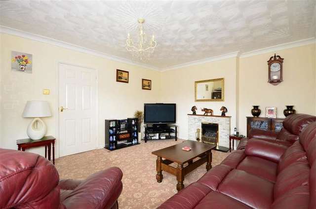  Image of 3 bedroom Bungalow for sale in Padnell Road Cowplain Waterlooville PO8 at Cowplain Waterlooville Waterlooville, PO8 8DZ
