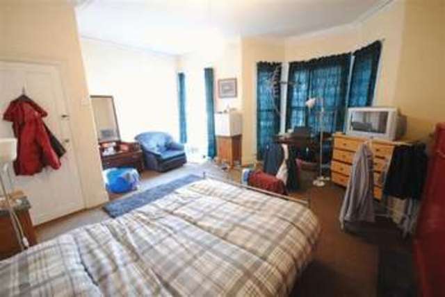  Image of 5 bedroom Terraced house for sale in Pelham Grove Aigburth Liverpool L17 at Pelham Grove Aigburth Liverpool, L17 8XD
