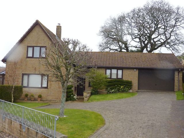  Image of 3 bedroom Detached house for sale in Pine Ridge Lyme Regis DT7 at Lyme Regis  Lyme Regis, DT7 3HP