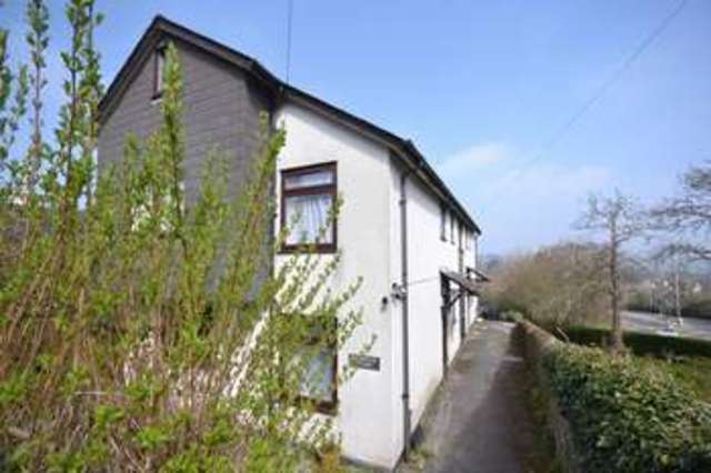  Image of 1 bedroom Flat for sale in Plymouth Road Totnes TQ9 at Plymouth Road  Totnes, TQ9 5LH