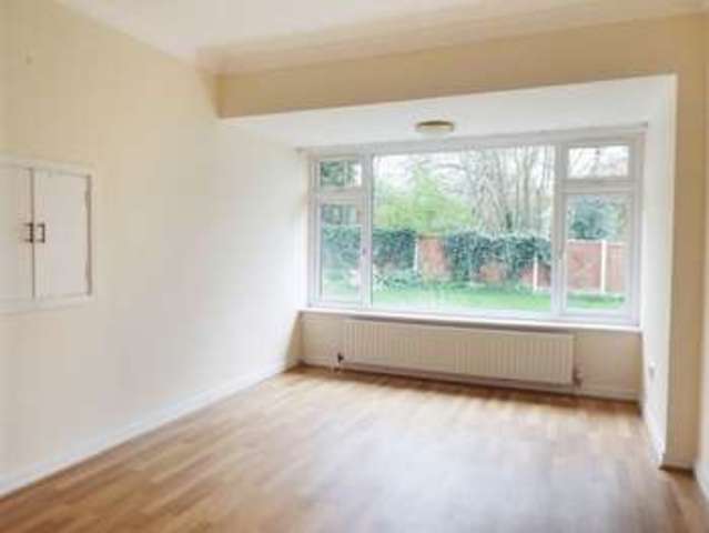  Image of 4 bedroom Detached house to rent in Queens Road Penkhull Stoke-on-Trent ST4 at Queens Road Penkhull Stoke-On-Trent, ST4 7LG