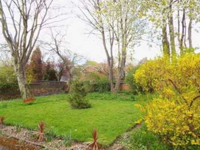  Image of 4 bedroom Detached house to rent in Queens Road Penkhull Stoke-on-Trent ST4 at Queens Road Penkhull Stoke-On-Trent, ST4 7LG