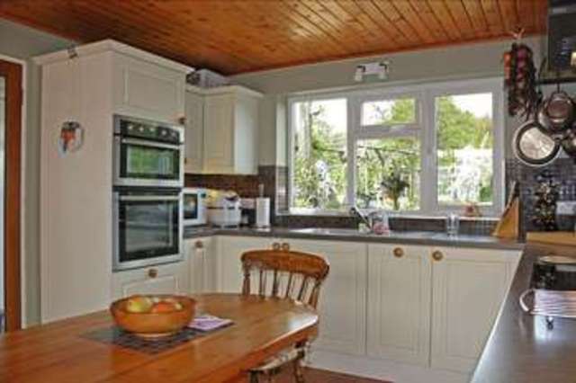  Image of 3 bedroom Cottage for sale in Rawridge Honiton EX14 at Honiton, EX14 9PX