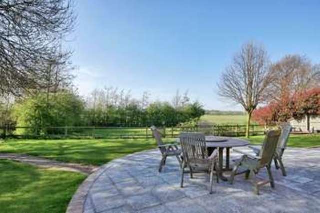  Image of 6 bedroom Detached house for sale in Rio Drive Collingham Newark NG23 at Rio Drive Collingham Newark, NG23 7NB