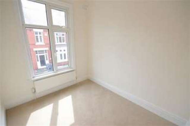  Image of 3 bedroom Terraced house for sale in Roxburgh Avenue Aigburth Liverpool L17 at Roxburgh Avenue Aigburth Liverpool, L17 4LQ