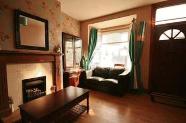  Image of 2 bedroom Terraced house to rent in Roxburgh Street Hull HU5 at Roxburgh Street  Hull, HU5 3NR
