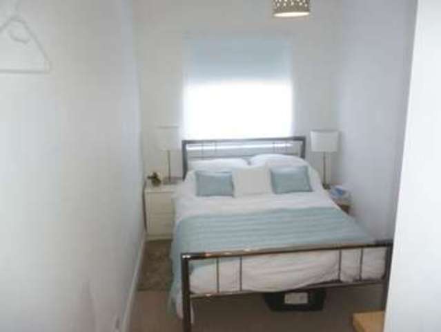  Image of 5 bedroom Semi-Detached house for sale in Broadfields Avenue Edgware HA8 at Broadfields Avenue  Edgware, HA8 8SL
