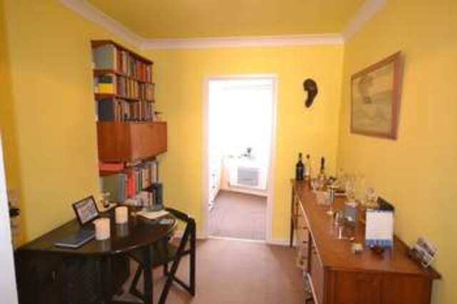  Image of 1 bedroom Flat for sale in Bridgetown Totnes TQ9 at Seymour Court  TOTNES, TQ9 5AA
