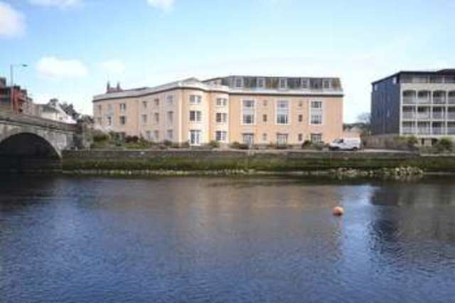  Image of 1 bedroom Flat for sale in Bridgetown Totnes TQ9 at Seymour Court  TOTNES, TQ9 5AA