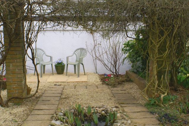  Image of 5 bedroom Detached house for sale in Sharpham Drive Totnes TQ9 at Sharpham Drive  Totnes, TQ9 5HE