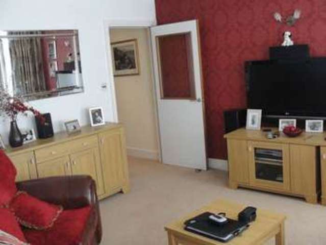  Image of 2 bedroom Flat for sale in South Road Weston-super-Mare BS23 at South Road  Weston-Super-Mare, BS23 2LX
