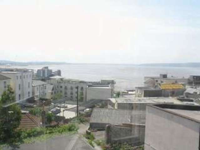 Image of 2 bedroom Flat for sale in South Road Weston-super-Mare BS23 at South Road  Weston-Super-Mare, BS23 2HH