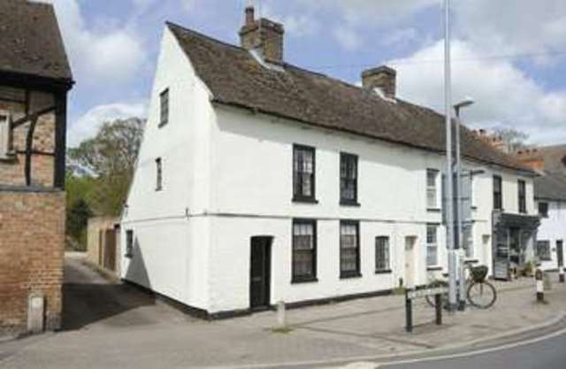  Image of 4 bedroom Terraced house to rent in St. Marys Street Eynesbury St. Neots PE19 at St. Marys Street Eynesbury St. Neots, PE19 2TA