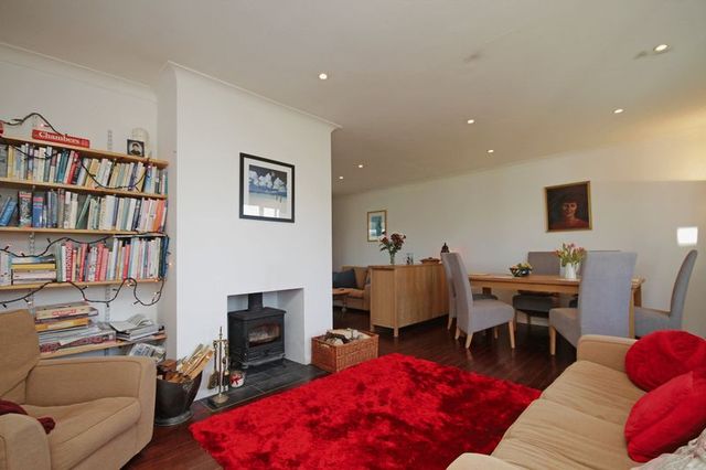  Image of 3 bedroom Detached house for sale in Kings Rydon Close Stoke Gabriel Totnes TQ9 at Kings Rydon Close Stoke Gabriel Totnes, TQ9 6QG