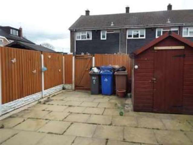 Image of 3 bedroom Detached house to rent in Stonewood Close Trent Vale Stoke-on-Trent ST4 at Stonewood Close Trent Vale Stoke-On-Trent, ST4 6SL