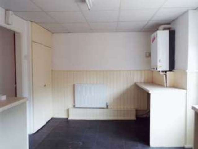  Image of 3 bedroom Detached house to rent in Stonewood Close Trent Vale Stoke-on-Trent ST4 at Stonewood Close Trent Vale Stoke-On-Trent, ST4 6SL