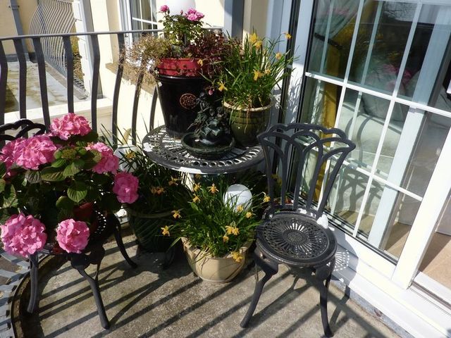  Image of 3 bedroom Flat for sale in Charmouth Road Lyme Regis DT7 at Charmouth Road  LYME REGIS, DT7 3DW