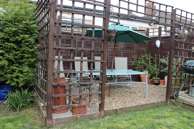 Image of 3 bedroom Bungalow for sale in Sydney Road London SE2 at Abbey Wood London Lesnes Abbey, SE2 9RZ
