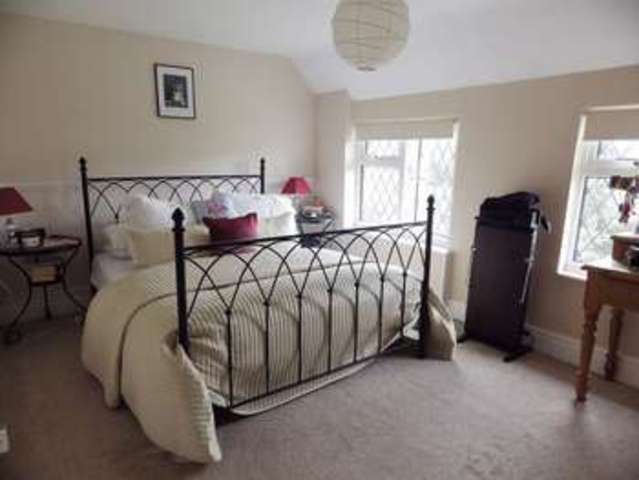  Image of 3 bedroom Detached house for sale in The Highway Great Staughton St. Neots PE19 at The Highway Great Staughton St. Neots, PE19 5DA