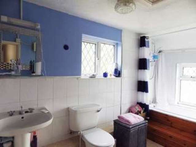 Image of 3 bedroom Detached house for sale in The Highway Great Staughton St. Neots PE19 at The Highway Great Staughton St. Neots, PE19 5DA