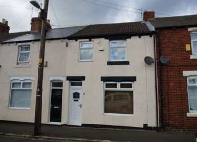  Image of 3 bedroom Terraced house for sale in Thornhill Street Houghton Le Spring DH4 at Thornhill Street  Houghton Le Spring, DH4 5BE