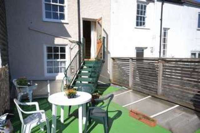  Image of 4 bedroom Terraced house for sale in Plymouth Road Totnes TQ9 at Plymouth Road  Totnes, TQ9 5PH